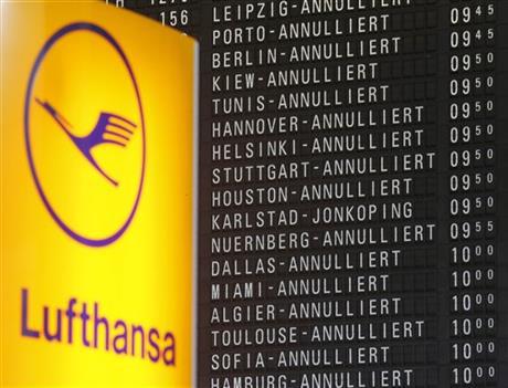 100 000 людей застрягли в аеропортах по всьому світу через страйк у Lufthansa 100 000 людей застрягли в аеропортах по всьому світу через страйк у Lufthansa