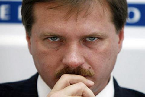 Тарас Чорновіл: Яценюк не просто розгойдує човен, він свердлить у ньому діру... Тарас Чорновіл: Яценюк не просто розгойдує човен, він свердлить у ньому діру...