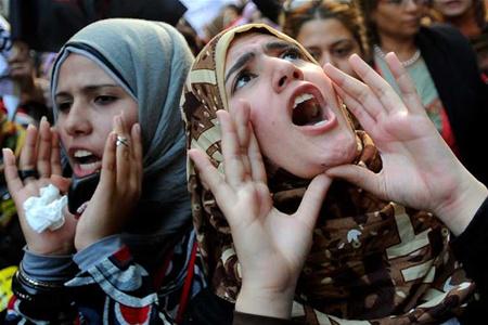 Єгиптянина засудили до 3 років за наклеп на жінок