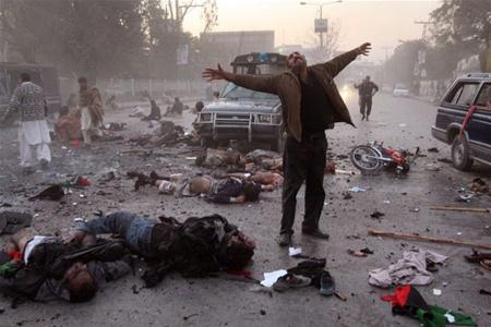 В Багдаді щонайменше дев'ятеро людей загинули в результаті вибуху смертника