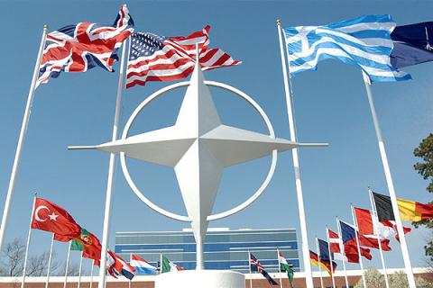 Сьогодні Чорногорія стае 29-м членом НАТО
