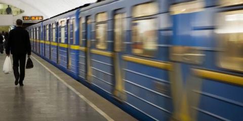 Російська компанія намагається відсудити 100 вагонів у київського метрополітену