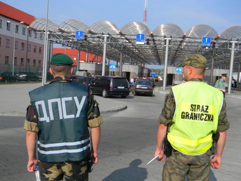 З 4 липня Польща тимчасово призупиняє малий прикордонний рух З 4 липня Польща тимчасово призупиняє малий прикордонний рух