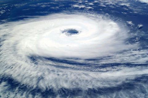 До Японії рухається перший за рік потужний тайфун