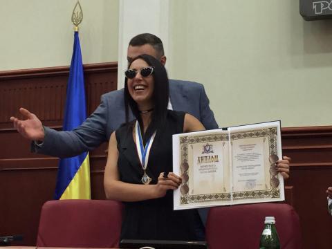 Джамала отримала звання «Почесний громадянин міста Києва» Джамала отримала звання «Почесний громадянин міста Києва»