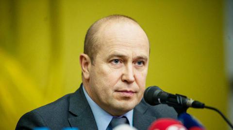 У ході обшуків у сім'ї директора ЧАЕС вилучено 100 тисяч доларів У ході обшуків у сім'ї директора ЧАЕС вилучено 100 тисяч доларів