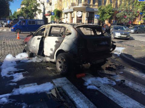 Журналіст Павло Шеремет загинув від вибуху машини