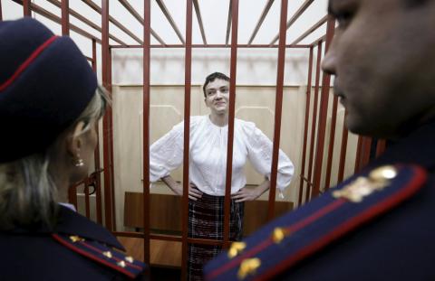 Надія Савченко вважає, що вона має стати президентом України Надія Савченко вважає, що вона має стати президентом України