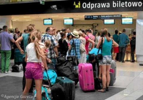 Більша половина поляків у відпустку нікуди не поїдуть Більша половина поляків у відпустку нікуди не поїдуть