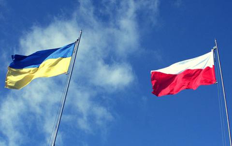 У Польщі вважають, що Україна може спиратися на іншу традицію ніж ОУН-УПА У Польщі вважають, що Україна може спиратися на іншу традицію ніж ОУН-УПА