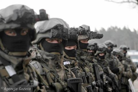 У Польщі відзначають Свято Війська польського У Польщі відзначають Свято Війська польського