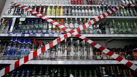 Відтепер у столиці заборонений продаж алкоголю з 23:00 до 10:00 Відтепер у столиці заборонений продаж алкоголю з 23:00 до 10:00