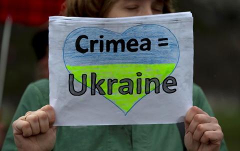 Понад 8,8 тисячі кримчан набули українського громадянства після анексії Росією півострова Понад 8,8 тисячі кримчан набули українського громадянства після анексії Росією півострова
