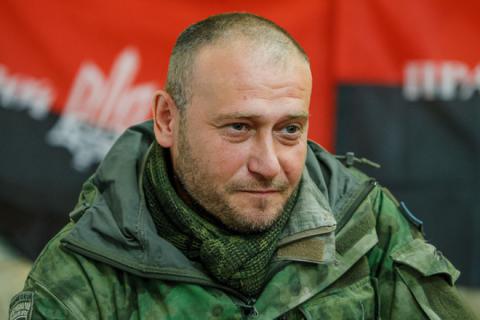 Дмитро Ярош задекларував право на власність знаку "Правий сектор" Дмитро Ярош задекларував право на власність знаку "Правий сектор"