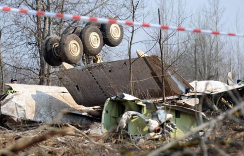 Останні 8 секунд польоту літака Качиньського відтворено у фільмі «Як загинув президент Республіки Польща» Останні 8 секунд польоту літака Качиньського відтворено у фільмі «Як загинув президент Республіки Польща»
