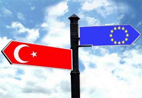 На переговори Туреччини про вступ до Європейського Союзу введено мораторій