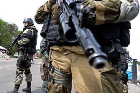 Правозахисниця розкрила схему, за якою російські військові "легально" потрапляли на Донбас