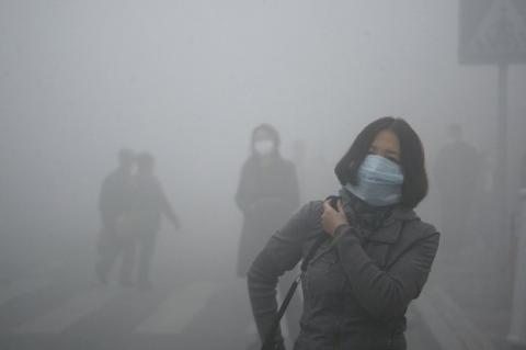 У Пекіні рівень забруднення повітря різко перевищив безпечний показник