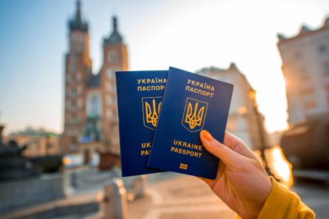 ЄС анонсував остаточну процедуру затвердження безвізу для українців