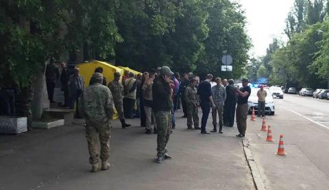 У Києві невідомі захопили кабінет очільника Держгеонадр
