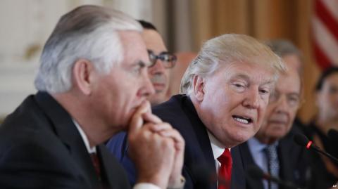 Трамп не хоче послаблювати санкції проти Росії Трамп не хоче послаблювати санкції проти Росії