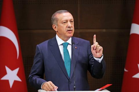 Президент Туреччини Ердоган схвалив розміщення військ на базі в Катарі Президент Туреччини Ердоган схвалив розміщення військ на базі в Катарі