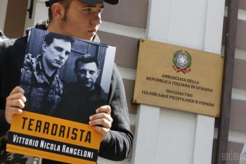 «Кілер» чи доброволець: чому українця Марківа звинувачують у вбивстві італійського фотокора