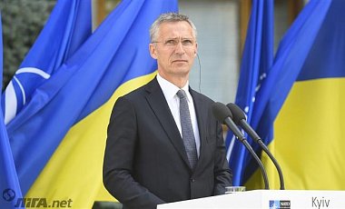 Долю референдума по НАТО має вирішувати Україна - Столтенберг