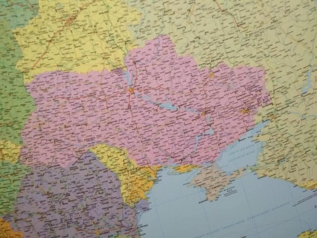 В Будапешті з продажу вилучили карти з неукраїнськими Кримом та Півднем України