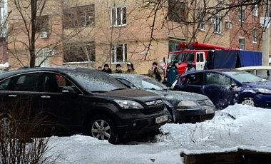 У Донецьку підірвали автомобіль: є постраждалий