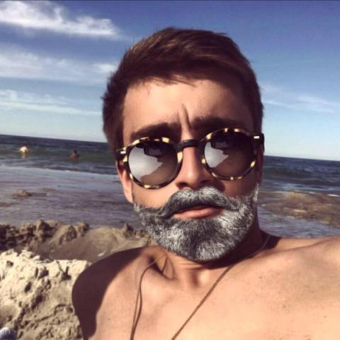 Військова няшка, або Як селфі-прокурор їздив на «євробляхах» Військова няшка, або Як селфі-прокурор їздив на «євробляхах»