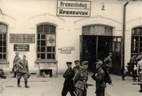 Не питай ніколи, по кому дзвонить Дзвін, він дзвонить і по Тобі… Не питай ніколи, по кому дзвонить Дзвін, він дзвонить і по Тобі…