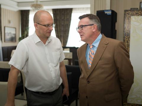 Леонід Кожара: Україна виживе тільки тоді, коли в ній буде «людина понад усе» Леонід Кожара: Україна виживе тільки тоді, коли в ній буде «людина понад усе»