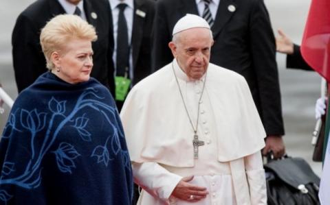 Папа Римський розпочав чотириденне турне країнами Балтії