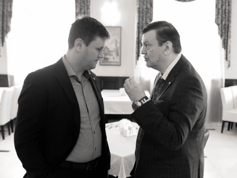 Втратити свободу може лише той, хто не вмів її захищати: на Закарпатті проводиться засідання ВКДКА Втратити свободу може лише той, хто не вмів її захищати: на Закарпатті проводиться засідання ВКДКА