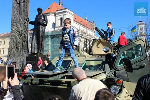 День Захисника України: Понад 500 заходів пройшли без грубих порушень, – поліція