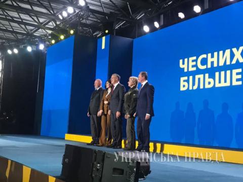 Кандидат в президенти Гриценко пообіцяв обрубувати руки