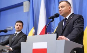 У Польщі обвалився рівень довіри до чільних політиків