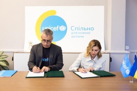Олена Зеленська підписала з ЮНІСЕФ в Україні Меморандум для посилення спільної роботи у сферах навчання та захисту дітей під час війни