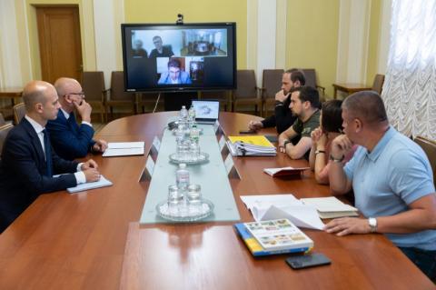 Кирило Тимошенко провів зустрічі з послами Німеччини, Чехії та Японії щодо участі їхніх держав у відбудові України
