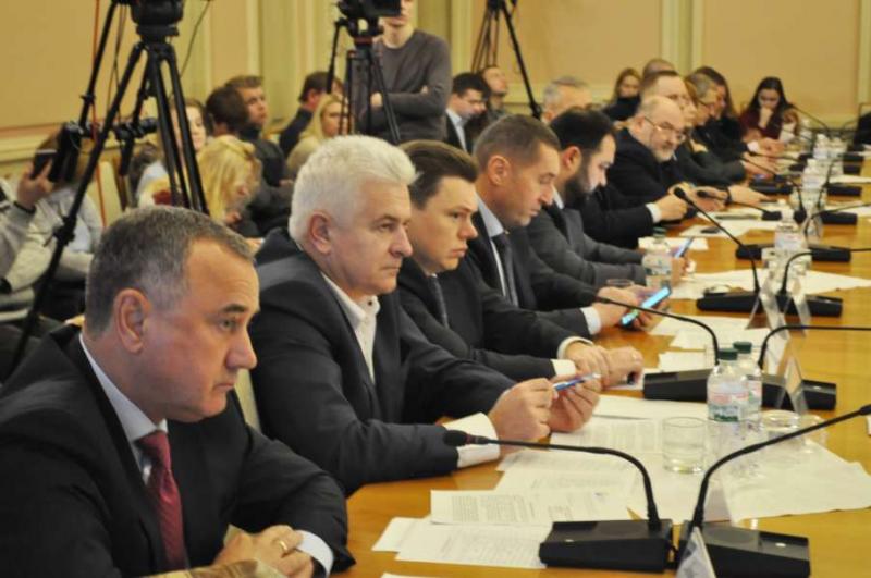 Комітет з питань промислової політики та підприємництва провів круглий стіл на тему: «Купуй українське, плати українцям!» (відео)