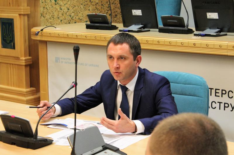 Розглядається три варіанти фінансування будівництва великої кільцевої дороги навколо Києва, - Юрій Лавренюк Розглядається три варіанти фінансування будівництва великої кільцевої дороги навколо Києва, - Юрій Лавренюк
