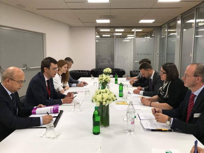 Ми впевненні, що Україна стане важливим учасником міжнародних транспортних коридорів, - Володимир Омелян Ми впевненні, що Україна стане важливим учасником міжнародних транспортних коридорів, - Володимир Омелян