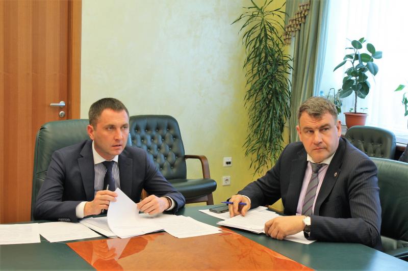 Міністерство інфраструктури України ініціює звернення до РНБО щодо заборони входу російських суден у внутрішні водні шляхи України, - Юрій Лавренюк Міністерство інфраструктури України ініціює звернення до РНБО щодо заборони входу російських суден у внутрішні водні шляхи України, - Юрій Лавренюк