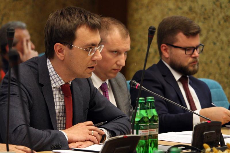 В Міністерстві інфраструктури відбулось перше засідання Координаційної ради з питань логістики В Міністерстві інфраструктури відбулось перше засідання Координаційної ради з питань логістики
