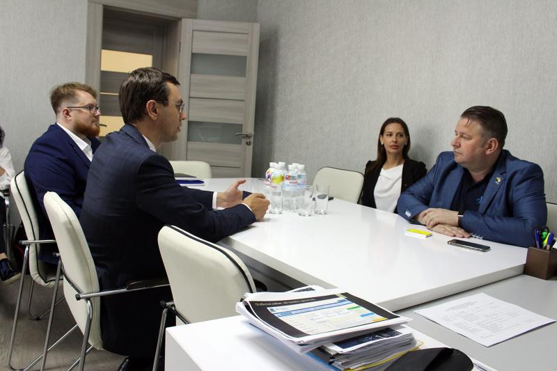 За підтримки Єврокомісії в Україні буде створено центр із розробки перспективних транспортних рішень, – Володимир Омелян За підтримки Єврокомісії в Україні буде створено центр із розробки перспективних транспортних рішень, – Володимир Омелян