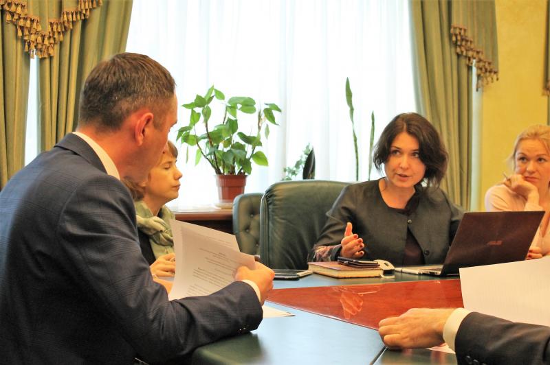 Міністерство інфраструктури активно співпрацює з представниками ініціативи «Разом проти корупції», - Юрій Лавренюк Міністерство інфраструктури активно співпрацює з представниками ініціативи «Разом проти корупції», - Юрій Лавренюк