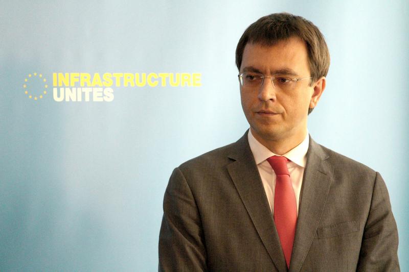 Субвенція з Дорожнього фонду місцевим бюджетам на ремонт доріг місцевого значення в 2018 році складає понад 11,5 млрд гривень, - Володимир Омелян Субвенція з Дорожнього фонду місцевим бюджетам на ремонт доріг місцевого значення в 2018 році складає понад 11,5 млрд гривень, - Володимир Омелян