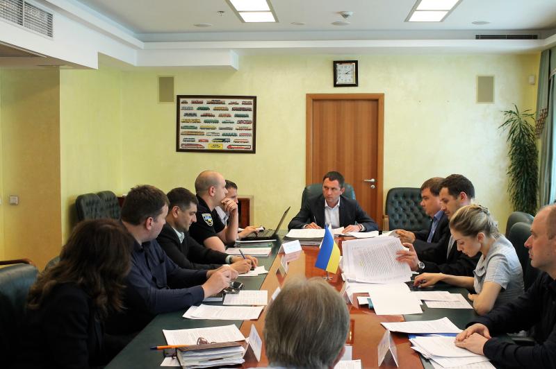 Відбулось підсумкове засідання Урядової комісії з технічного розслідування причин виникнення ДТП, що сталась 17.04.2018р. у м. Кривий Ріг Відбулось підсумкове засідання Урядової комісії з технічного розслідування причин виникнення ДТП, що сталась 17.04.2018р. у м. Кривий Ріг