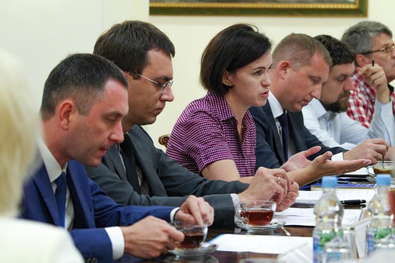 «Hutchison Ports» може дати нову якість не тільки порту «Чорноморськ», а й портовій галузі і Україні загалом, - Володимир Омелян «Hutchison Ports» може дати нову якість не тільки порту «Чорноморськ», а й портовій галузі і Україні загалом, - Володимир Омелян